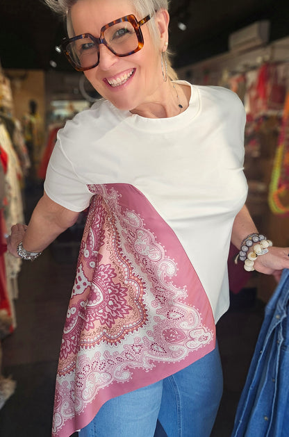 T-shirt Foulard
